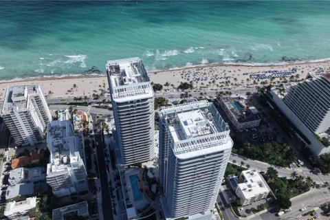 Condo in Fort Lauderdale, Florida, 2 bedrooms  № 2020966 - photo 20