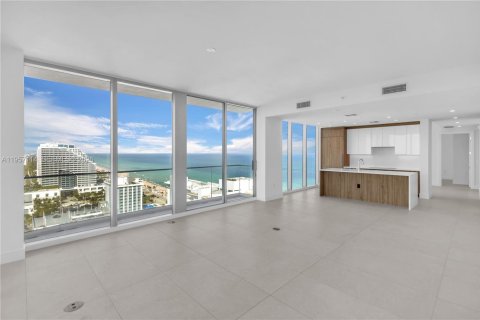 Condo in Fort Lauderdale, Florida, 2 bedrooms  № 2020966 - photo 7