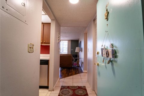 Condo in Venice, Florida, 1 bedroom  № 1722697 - photo 8