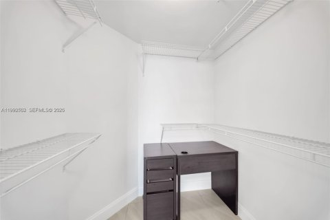 Condominio en venta en Sunny Isles Beach, Florida, 2 dormitorios, 103.68 m2 № 2057922 - foto 14