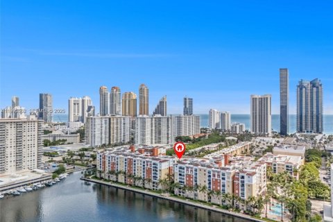 Condominio en venta en Sunny Isles Beach, Florida, 2 dormitorios, 103.68 m2 № 2057922 - foto 20