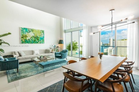 Condo in North Bay Village, Florida, 3 bedrooms  № 2012914 - photo 4