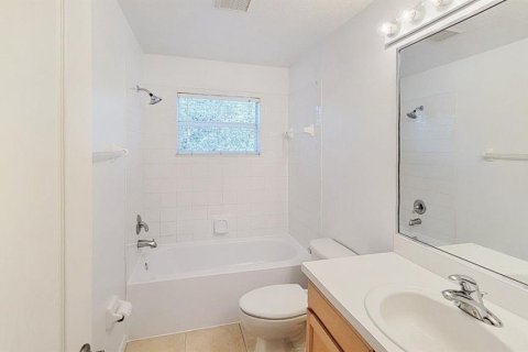 Casa en alquiler en Bradenton, Florida, 4 dormitorios, 272.2 m2 № 1675361 - foto 13