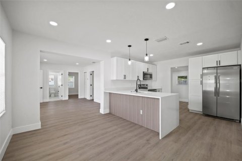 Casa en venta en Palmetto, Florida, 3 dormitorios, 122.26 m2 № 2157730 - foto 8