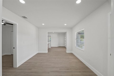 Casa en venta en Palmetto, Florida, 3 dormitorios, 122.26 m2 № 2157730 - foto 5