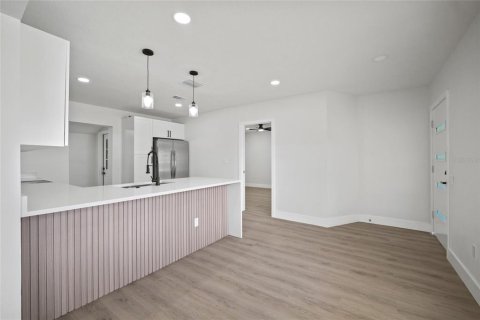 Casa en venta en Palmetto, Florida, 3 dormitorios, 122.26 m2 № 2157730 - foto 9