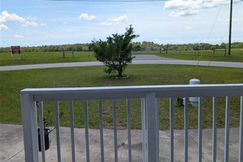 Villa ou maison à vendre à Ocklawaha, Floride: 4 chambres, 202.25 m2 № 2117304 - photo 3