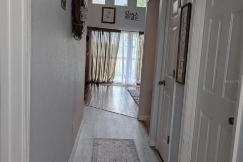 Villa ou maison à vendre à Ocklawaha, Floride: 4 chambres, 202.25 m2 № 2117304 - photo 6