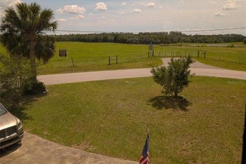 Villa ou maison à vendre à Ocklawaha, Floride: 4 chambres, 202.25 m2 № 2117304 - photo 19