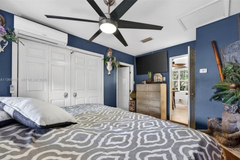 House in Pompano Beach, Florida 3 bedrooms, 114.92 sq.m. № 2030444 - photo 4