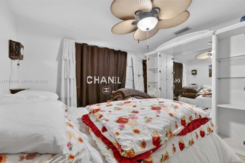 House in Pompano Beach, Florida 3 bedrooms, 114.92 sq.m. № 2030444 - photo 22