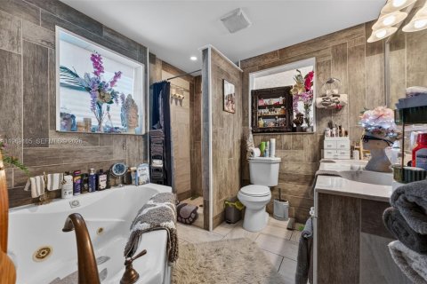 House in Pompano Beach, Florida 3 bedrooms, 114.92 sq.m. № 2030444 - photo 7