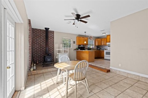 Casa en venta en Fort White, Florida, 3 dormitorios, 156.08 m2 № 1733877 - foto 10