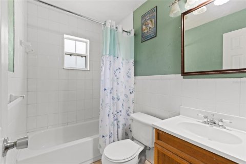 Casa en venta en Fort White, Florida, 3 dormitorios, 156.08 m2 № 1733877 - foto 20