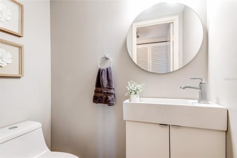 Condominio en venta en Saint Petersburg, Florida, 1 dormitorio, 66.89 m2 № 1916552 - foto 12