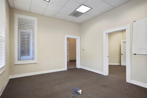Immobilier commercial à louer à Saint Petersburg, Floride: 528.99 m2 № 1757773 - photo 20