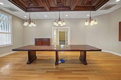 Immobilier commercial à louer à Saint Petersburg, Floride: 528.99 m2 № 1757773 - photo 4
