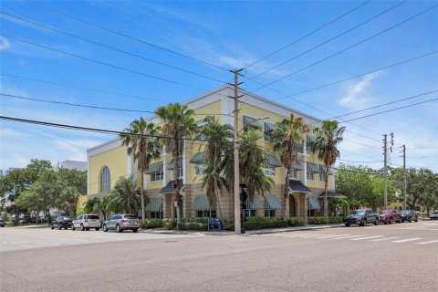 Immobilier commercial à louer à Saint Petersburg, Floride: 528.99 m2 № 1757773 - photo 24
