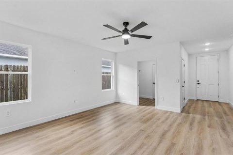 Casa en venta en Haines City, Florida, 3 dormitorios, 116.13 m2 № 2385657 - foto 13