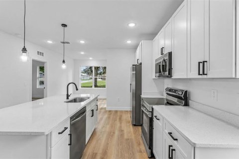 Casa en venta en Haines City, Florida, 3 dormitorios, 116.13 m2 № 2385657 - foto 5