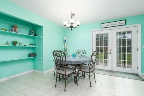 House in Edgewater, Florida 3 bedrooms, 115.57 sq.m. № 1540696 - photo 6