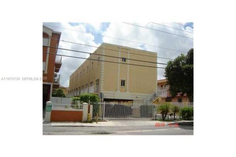 Apartamento en Miami, Florida 1 dormitorio, 58.25 m2 № 2030852