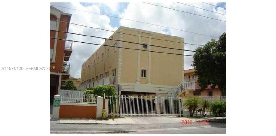 Apartamento en Miami, Florida 1 dormitorio, 58.25 m2 № 2030852