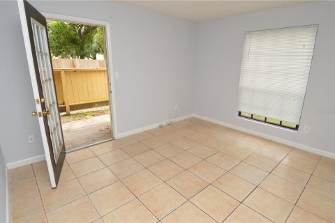 Condo in Tampa, Florida, 1 bedroom  № 2377984 - photo 14