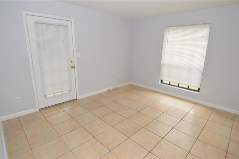 Condo in Tampa, Florida, 1 bedroom  № 2377984 - photo 17