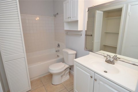 Condo in Tampa, Florida, 1 bedroom  № 2377984 - photo 29