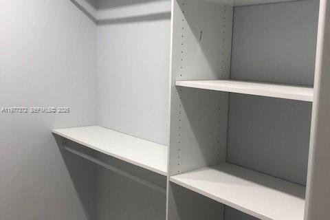 Copropriété à louer à Hollywood, Floride: 1 chambre, 78.13 m2 № 2041786 - photo 11