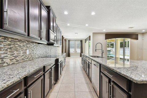 House in Wesley Chapel, Florida 4 bedrooms, 272.48 sq.m. № 1805768 - photo 29