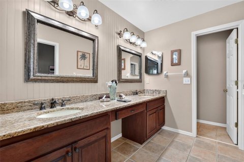 House in Bradenton, Florida 3 bedrooms, 172.43 sq.m. № 2316453 - photo 29