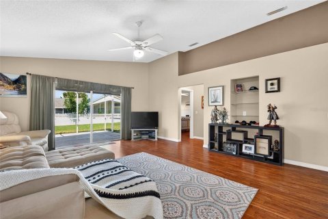 House in Bradenton, Florida 3 bedrooms, 172.43 sq.m. № 2316453 - photo 19