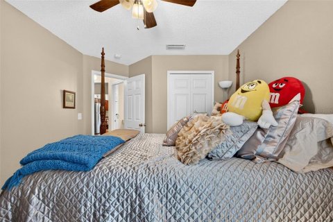 House in Bradenton, Florida 3 bedrooms, 172.43 sq.m. № 2316453 - photo 27