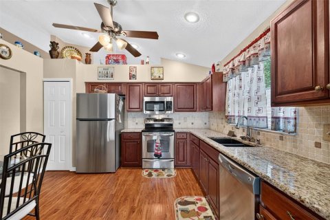 House in Bradenton, Florida 3 bedrooms, 172.43 sq.m. № 2316453 - photo 14