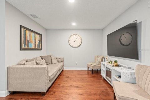 Townhouse in Tampa, Florida 3 bedrooms, 173.54 sq.m. № 1894355 - photo 3