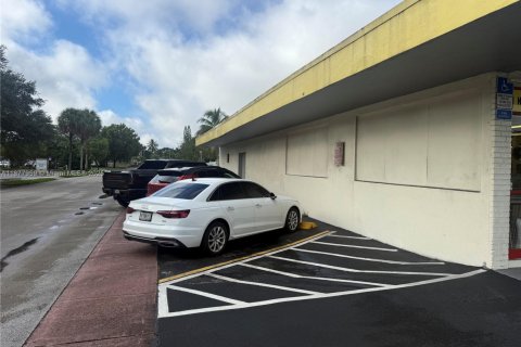 Immobilier commercial à vendre à Hollywood, Floride № 1925498 - photo 3