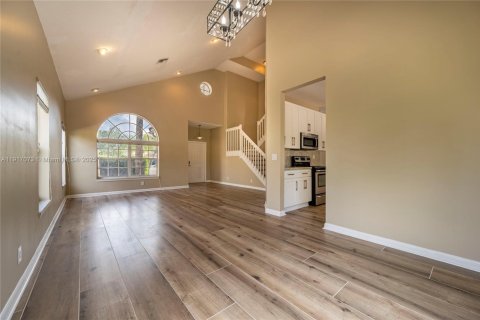 Casa en venta en Lake Worth, Florida, 3 dormitorios, 191.01 m2 № 1975859 - foto 15