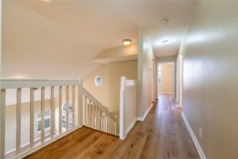 Casa en venta en Lake Worth, Florida, 3 dormitorios, 191.01 m2 № 1975859 - foto 30