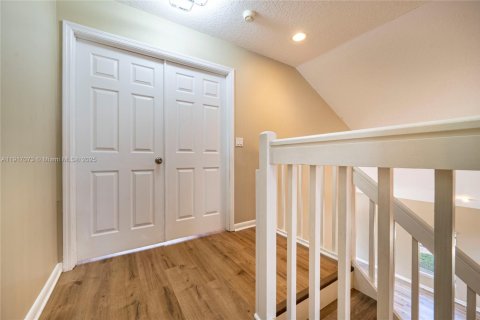 Casa en venta en Lake Worth, Florida, 3 dormitorios, 191.01 m2 № 1975859 - foto 29