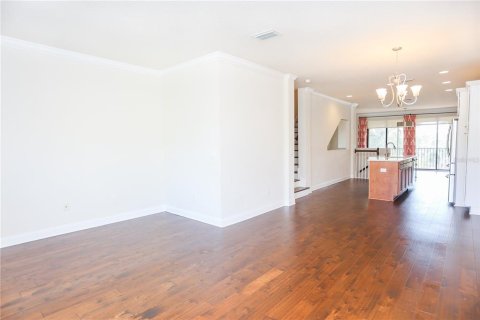 Touwnhouse à vendre à Tampa, Floride: 3 chambres, 160.16 m2 № 2398423 - photo 15