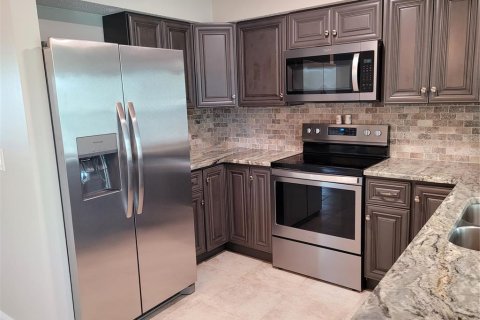Casa en venta en Rotonda, Florida, 2 dormitorios, 133.59 m2 № 2386618 - foto 4