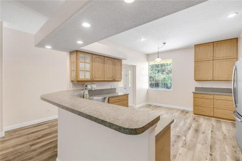 Casa en venta en New Smyrna Beach, Florida, 4 dormitorios, 164.72 m2 № 2344935 - foto 10