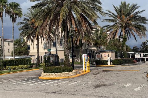 Apartment in Kissimmee, Florida 3 bedrooms, 133.13 sq.m. № 1837089 - photo 4