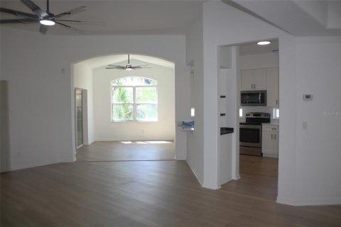 Villa ou maison à vendre à Leesburg, Floride: 3 chambres, 167.04 m2 № 2397115 - photo 11