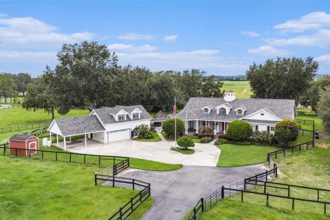 Casa en venta en Dade City, Florida, 4 dormitorios, 608.42 m2 № 1844562 - foto 1