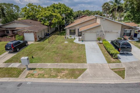 Duplex in Edgewater, Florida 2 bedrooms, 97.18 sq.m. № 1908030 - photo 20