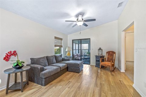 Duplex in Edgewater, Florida 2 bedrooms, 97.18 sq.m. № 1908030 - photo 10