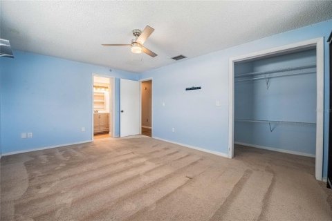 House in Eagle Lake, Florida 4 bedrooms, 313.73 sq.m. № 1827953 - photo 24